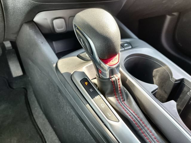 Used 2024 Chevrolet Trax RS w/ Sunroof Package FWD image 22