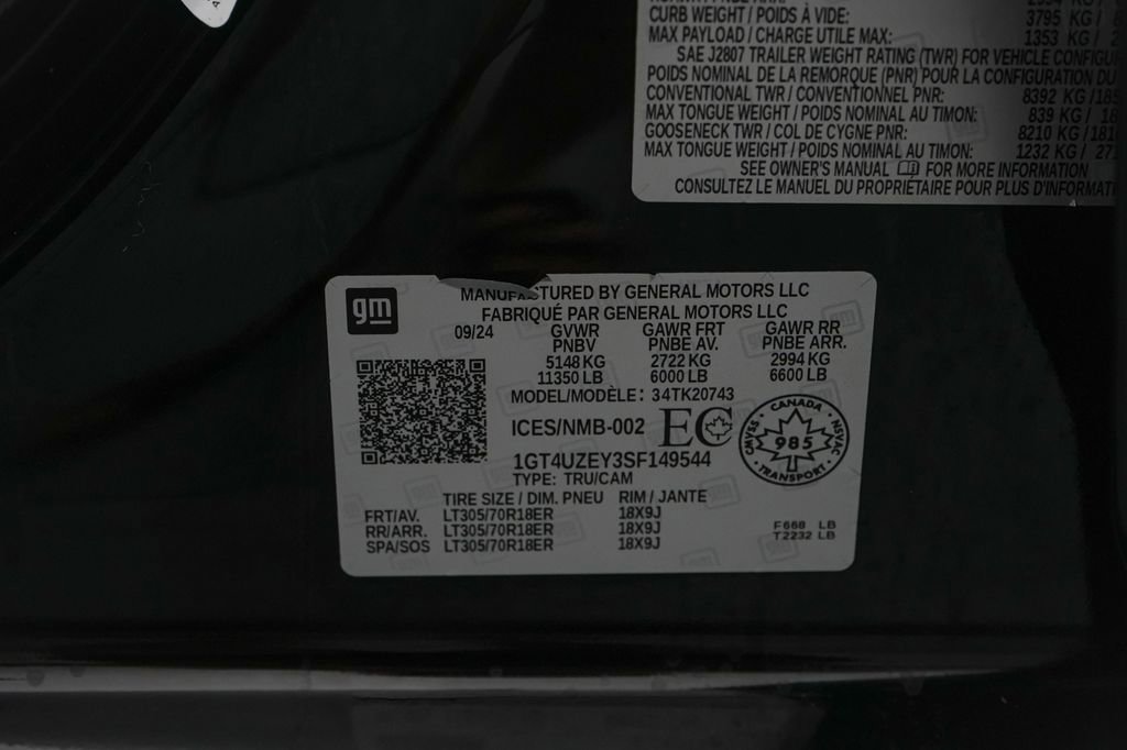 Used 2025 GMC Sierra 2500 AT4X w/ Snow Plow Prep/Camper Package AWD/4WD image 24
