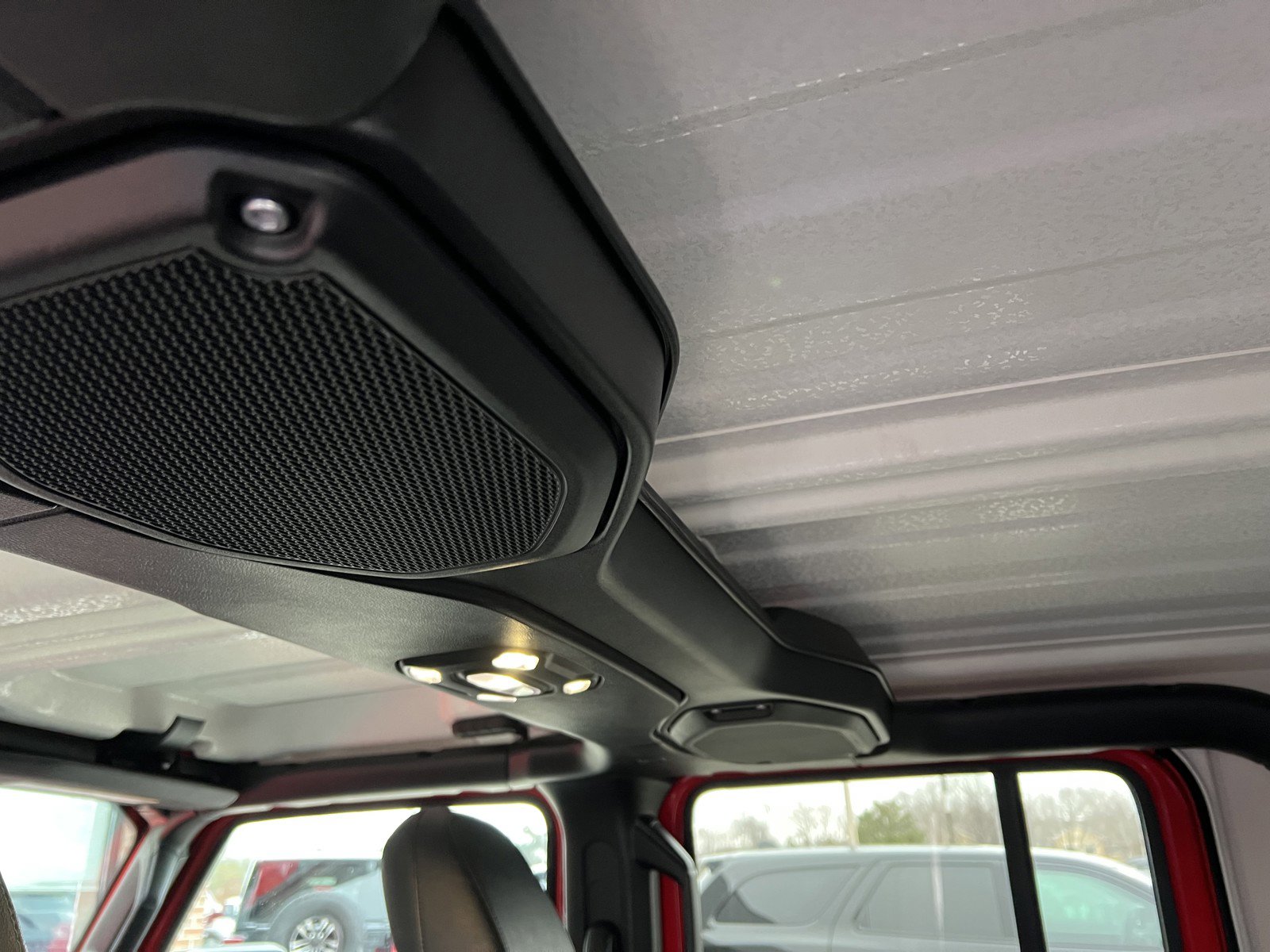 Used 2020 Jeep Gladiator Rubicon image 11