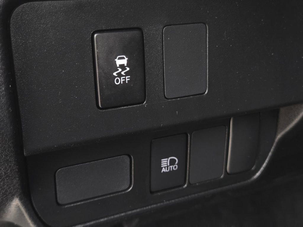 Used 2023 Toyota Tacoma SR image 16