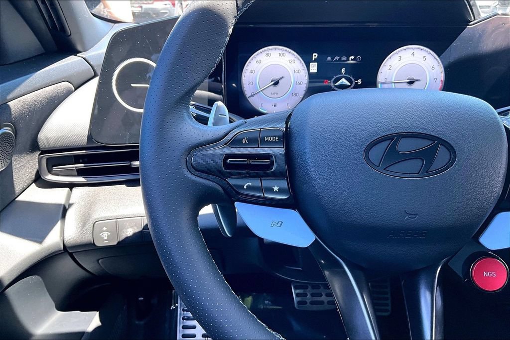 Used 2025 Hyundai Elantra N FWD image 24