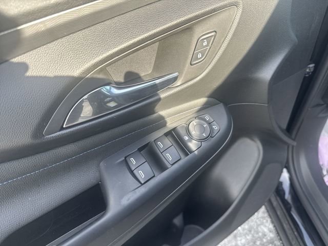 Certified 2024 Buick Envista Sport Touring w/ Convenience I Package image 21