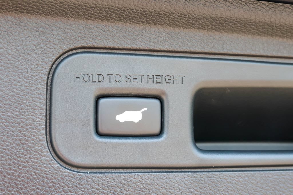 Used 2024 Honda Odyssey Elite image 35