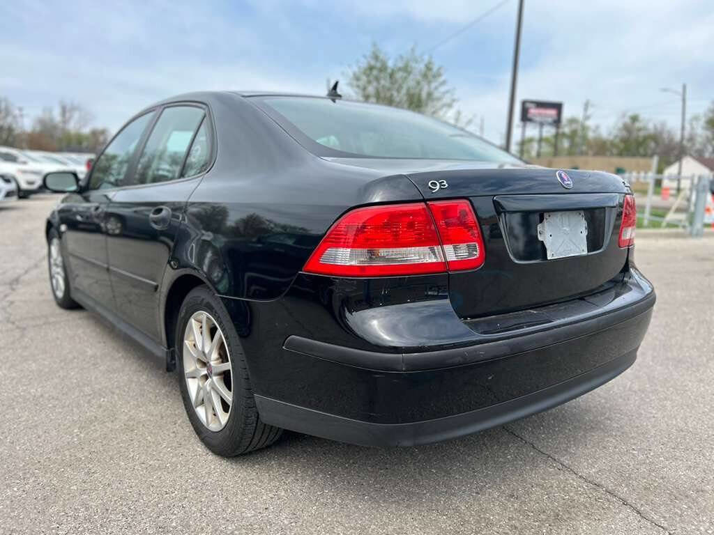 Used 2004 Saab 9-3 Linear FWD image 7