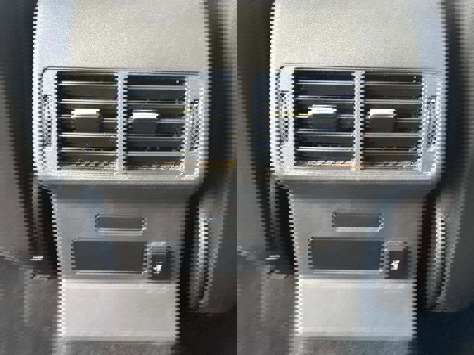 Used 2020 Land Rover Range Rover Velar S image 16