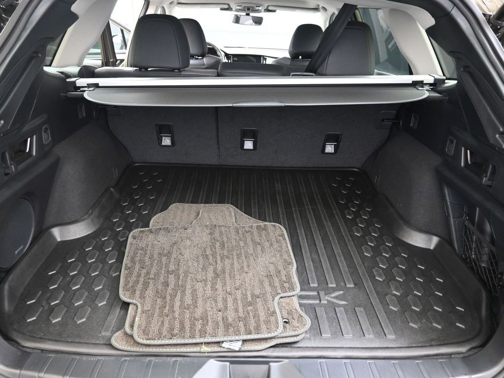 Certified 2025 Subaru Outback Onyx Edition image 19