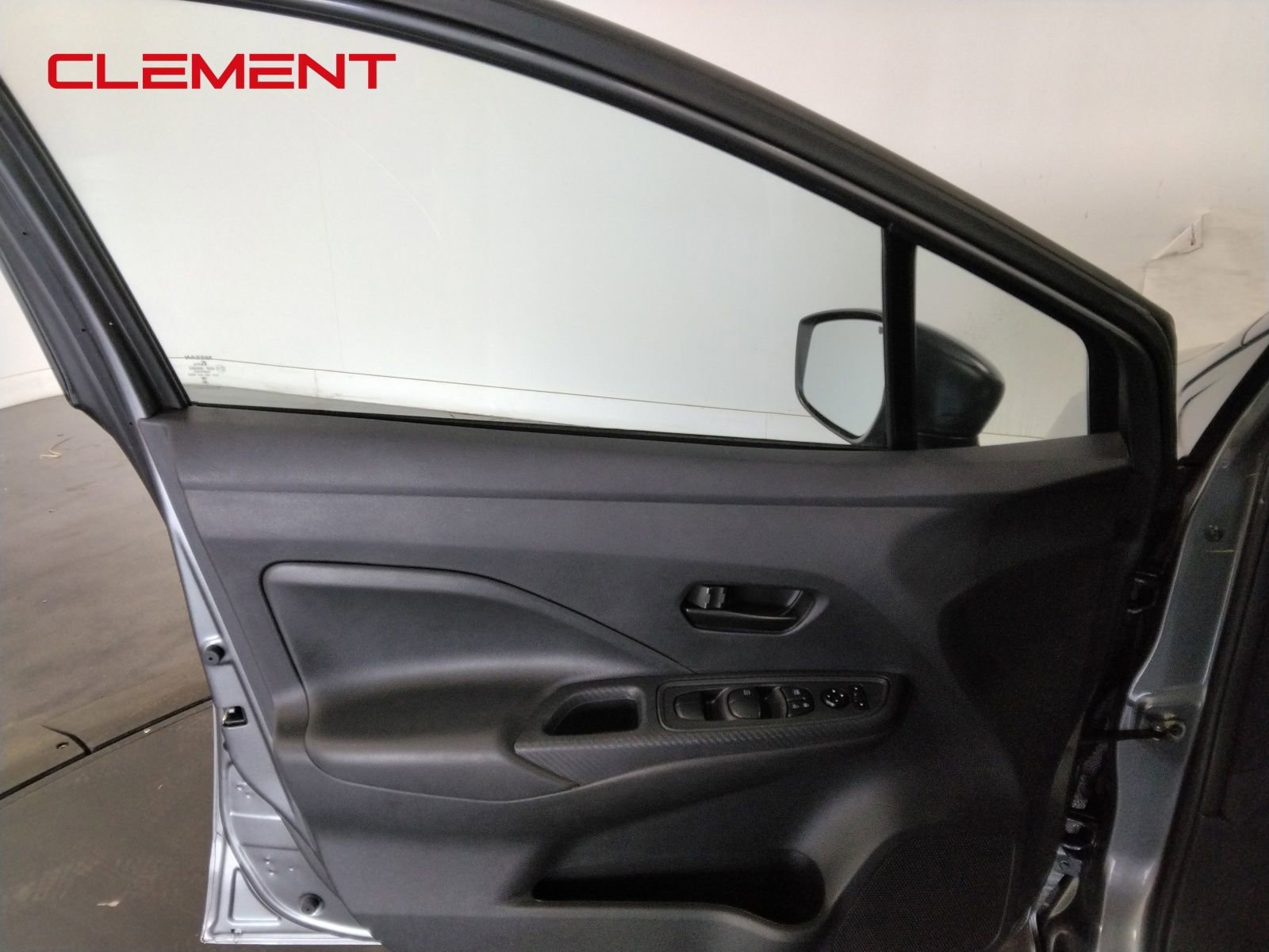 Used 2024 Nissan Versa S w/ Trunk Package image 24