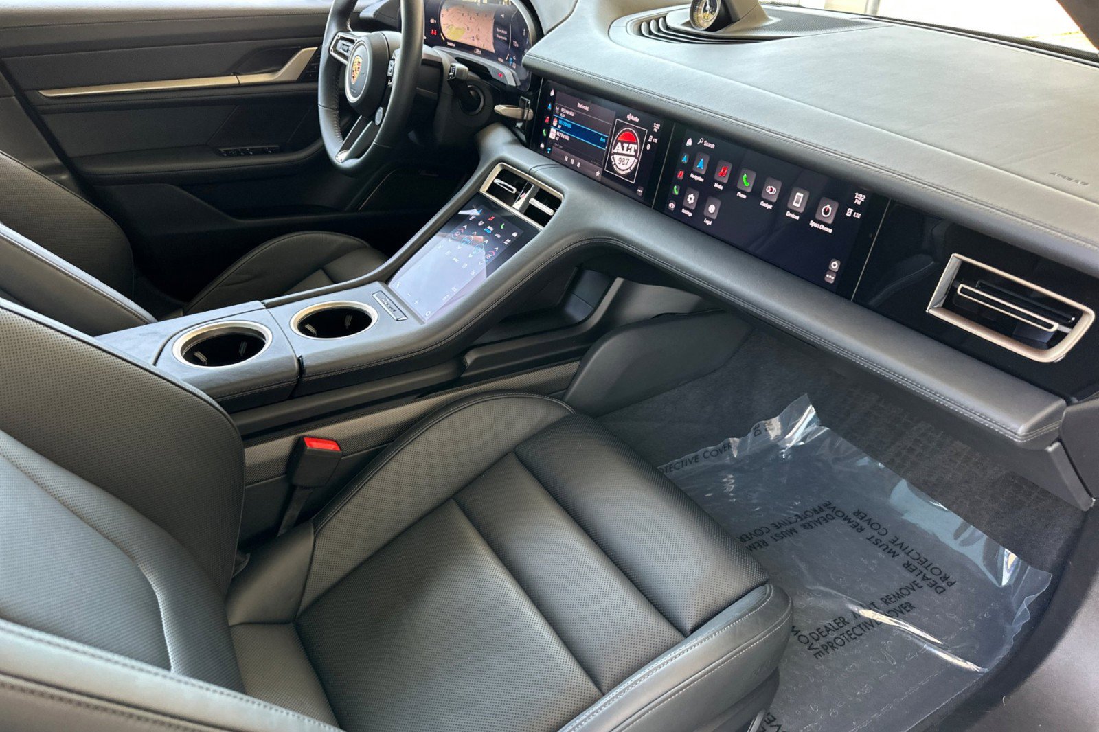 Certified 2021 Porsche Taycan Turbo S image 15