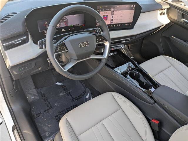 New 2026 Audi Q3 quattro 2.0T w/ 19" Wheel Package AWD/4WD image 3