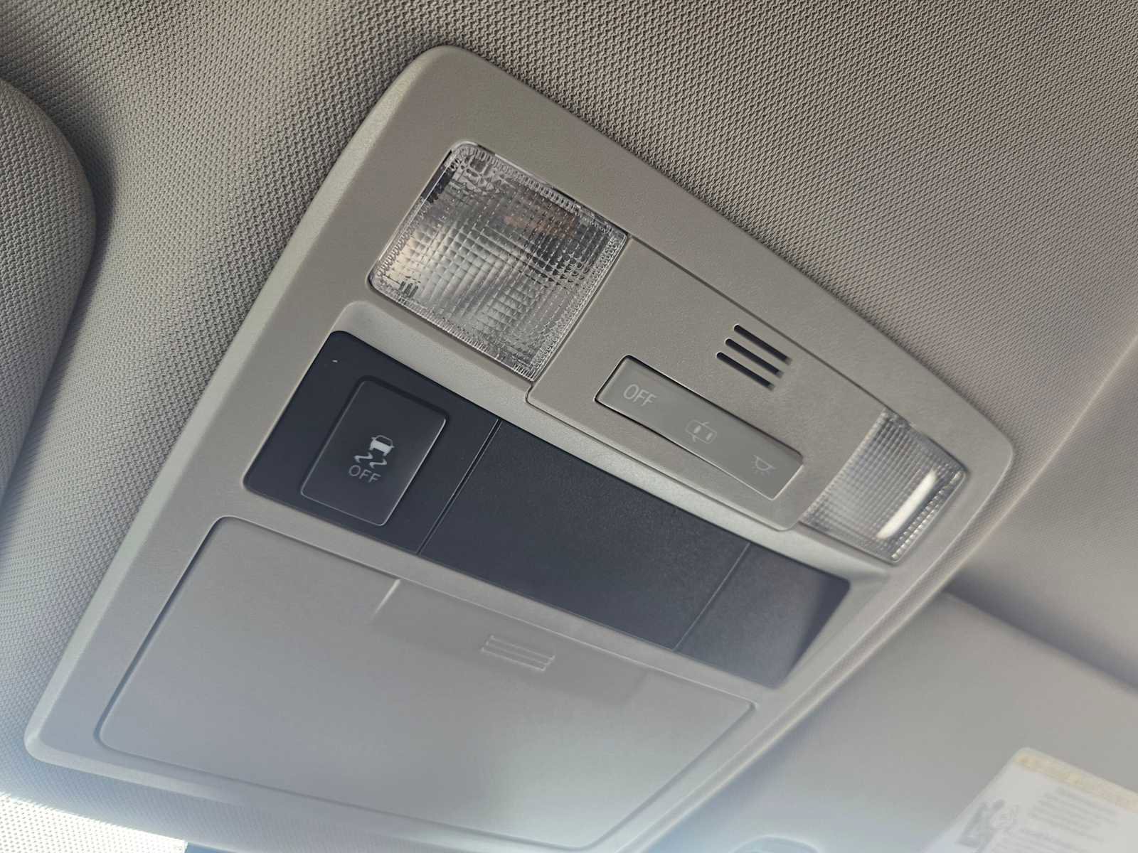 Used 2019 Toyota Tacoma SR image 27