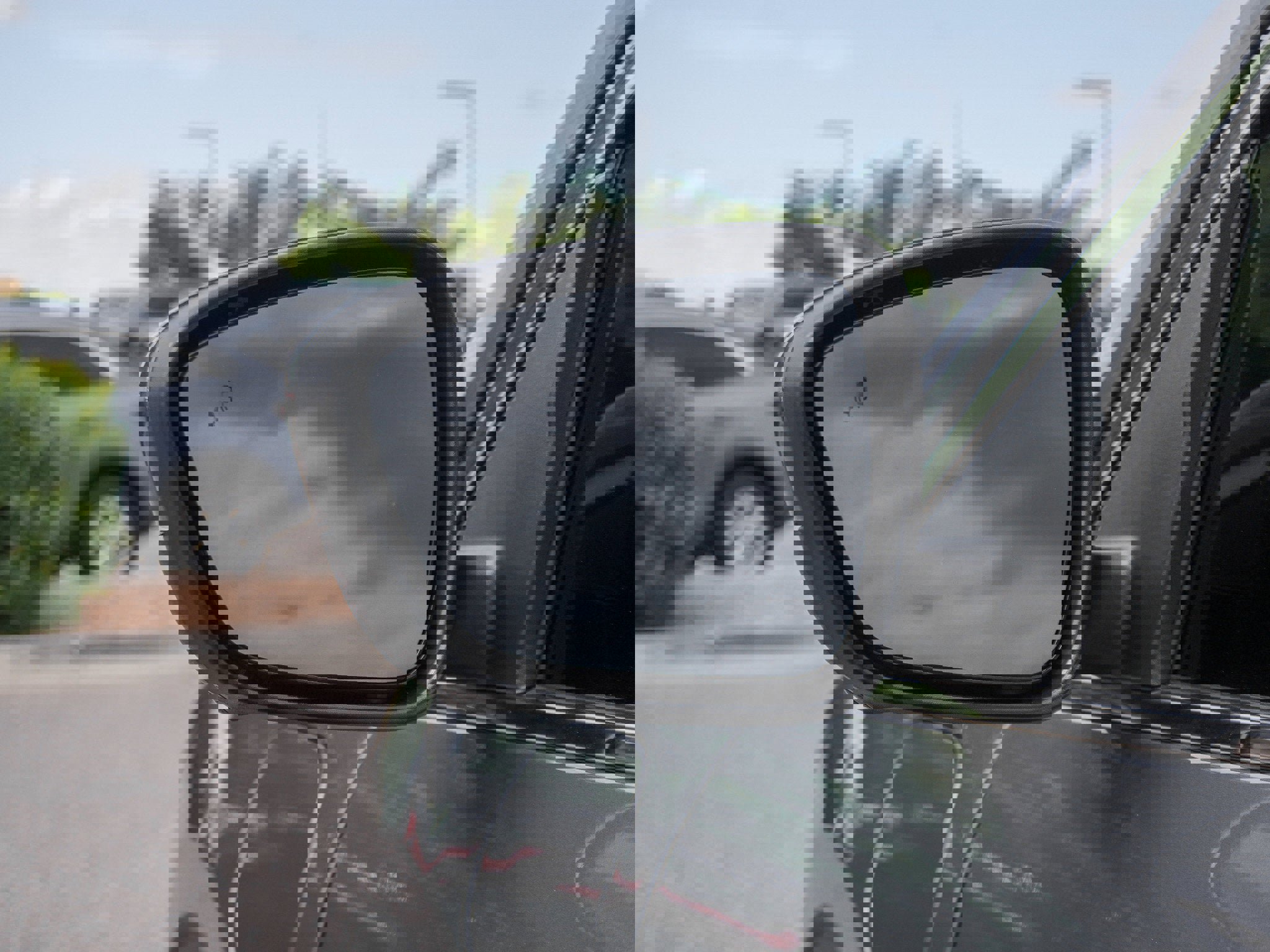 New 2025 Ford Escape SE w/ PHEV Premium Package image 17