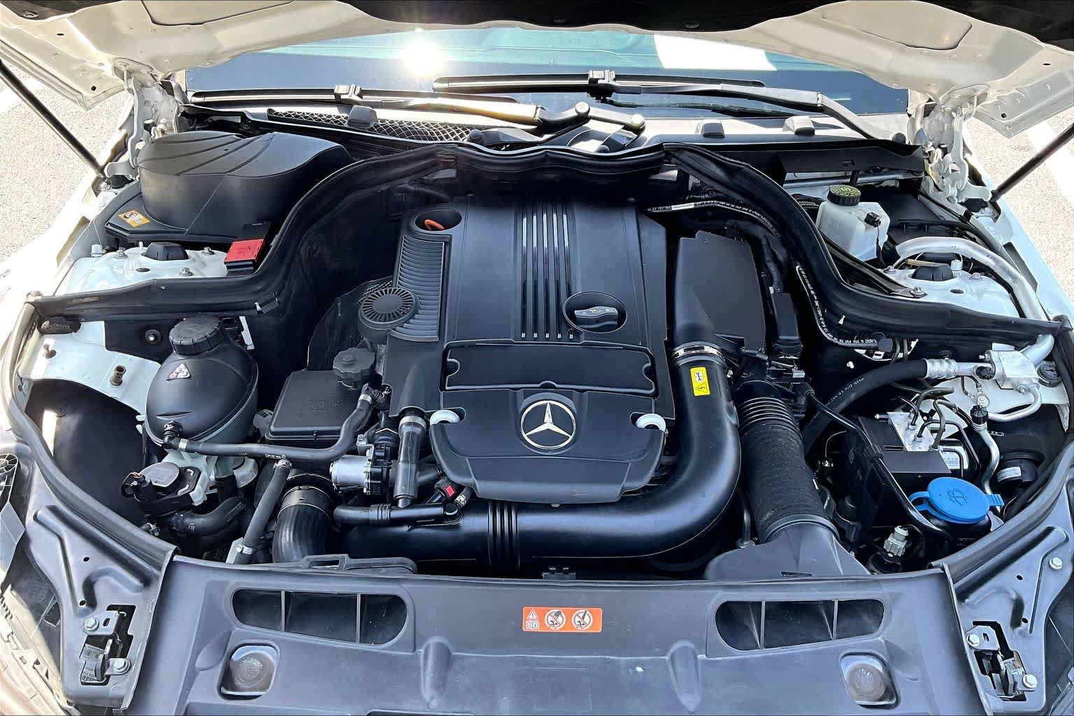 Used 2013 Mercedes-Benz C 250 Coupe image 34