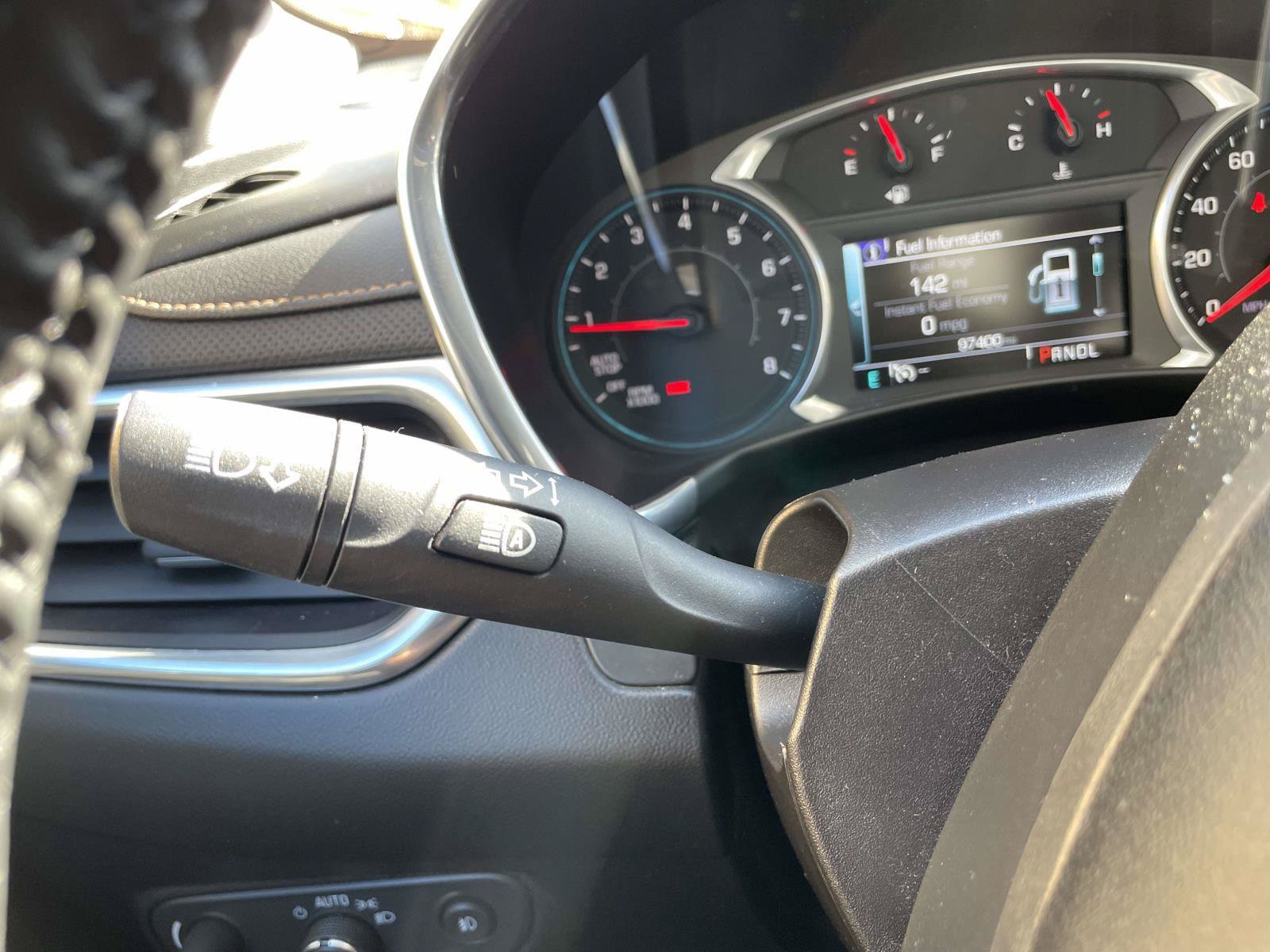 Used 2018 Chevrolet Equinox Premier AWD/4WD image 26