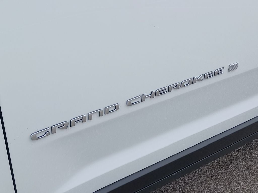 New 2026 Jeep Grand Cherokee L Limited AWD/4WD image 31