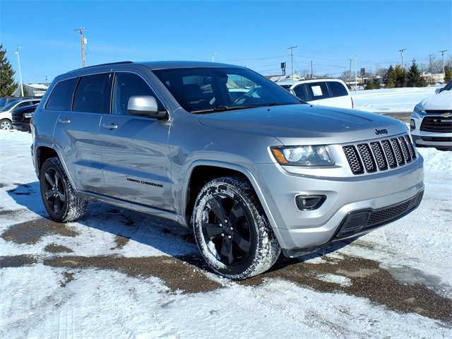 Used 2015 Jeep Grand Cherokee Altitude image 2
