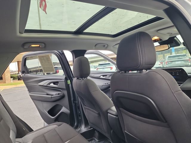 Used 2024 Chevrolet TrailBlazer LT w/ Convenience Package image 32