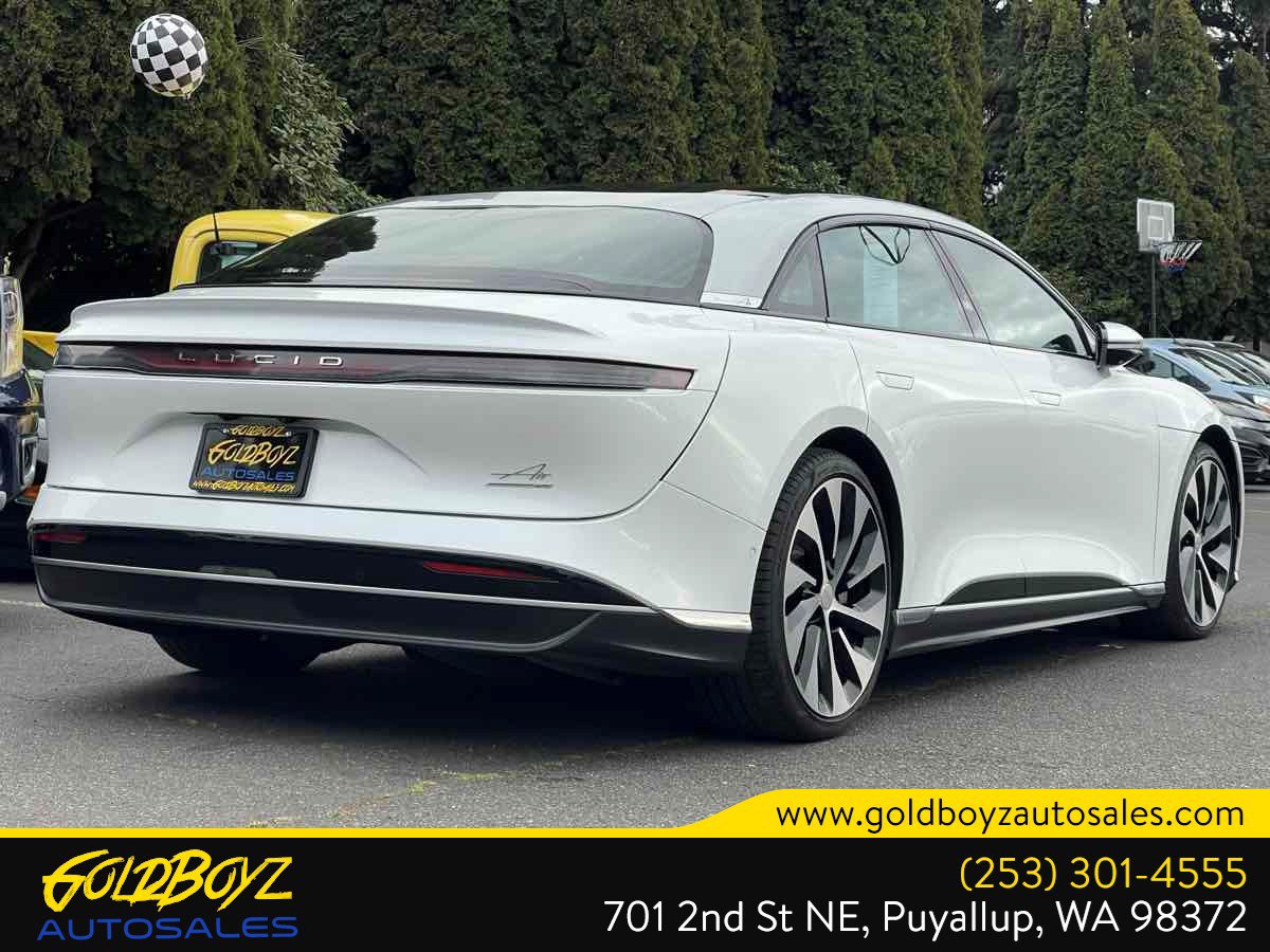 Used 2023 Lucid Air Touring image 4