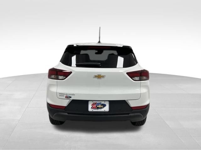 New 2026 Chevrolet TrailBlazer LS w/ LS Convenience Package AWD/4WD image 17