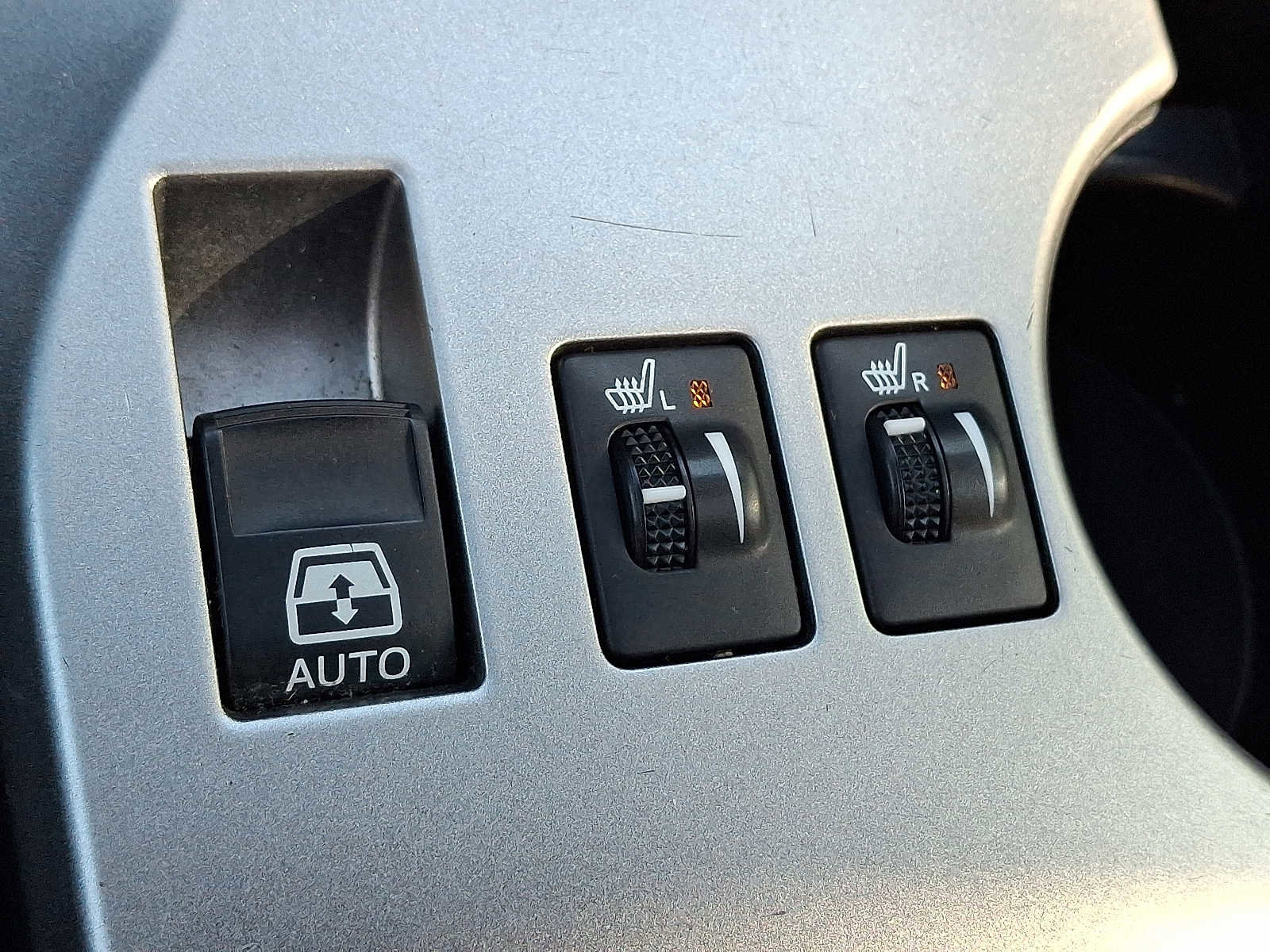 Used 2012 Toyota 4Runner Limited image 21