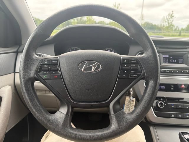 Used 2017 Hyundai Sonata SE FWD image 31