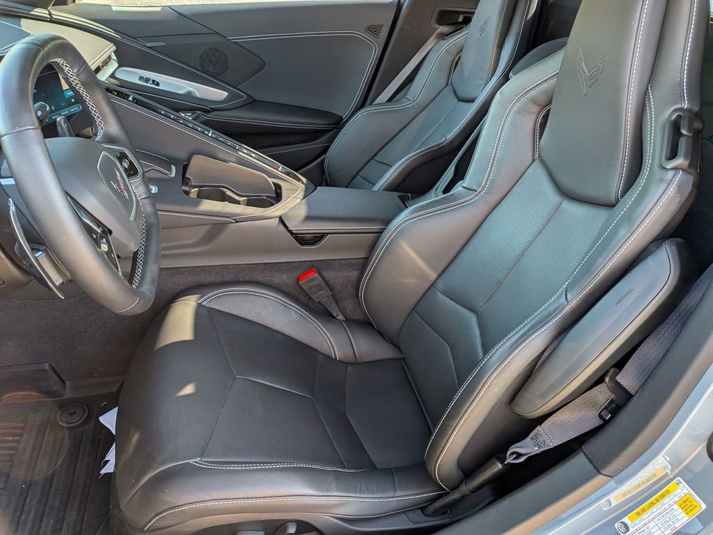 Used 2024 Chevrolet Corvette Stingray Convertible w/ 1LT image 10