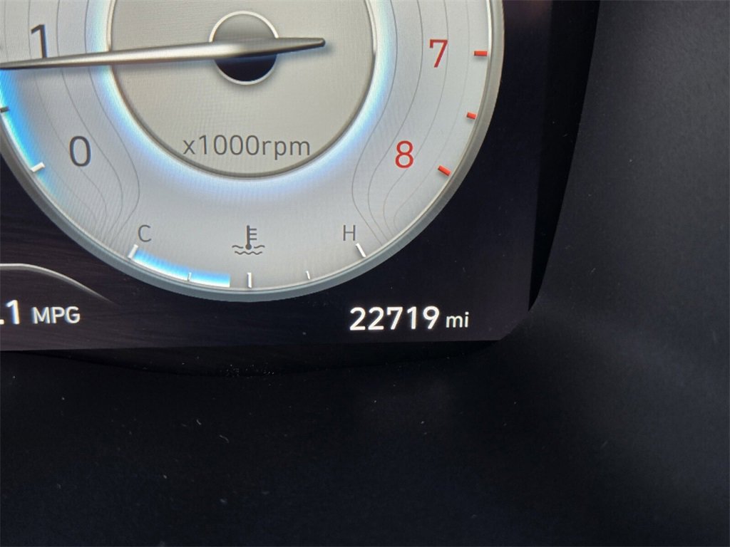 Certified 2023 Hyundai Santa Fe Calligraphy w/ Cargo Package image 27