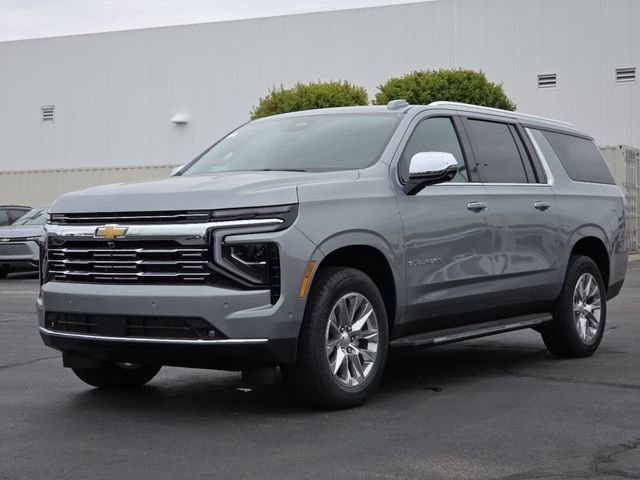 New 2025 Chevrolet Suburban Premier image 2