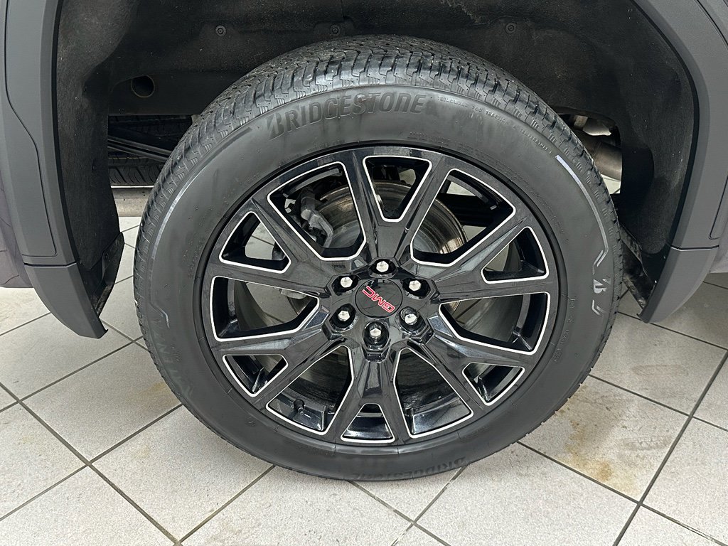 Used 2024 GMC Sierra 1500 Denali w/ Denali Reserve Package image 13