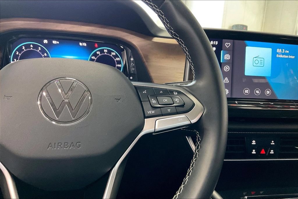 Used 2026 Volkswagen Atlas SE AWD/4WD image 9