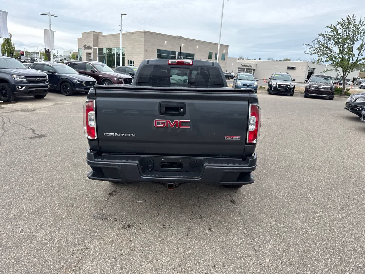 Used 2016 GMC Canyon SLE w/ All Terrain Package AWD/4WD image 6