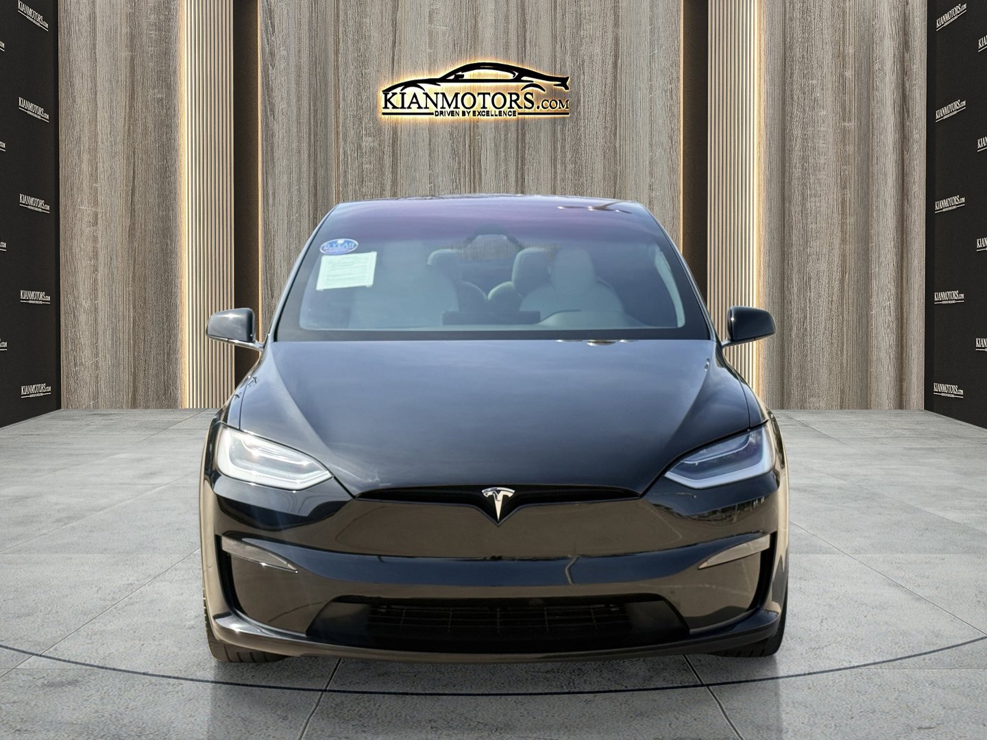 Used 2023 Tesla Model X AWD/4WD image 3