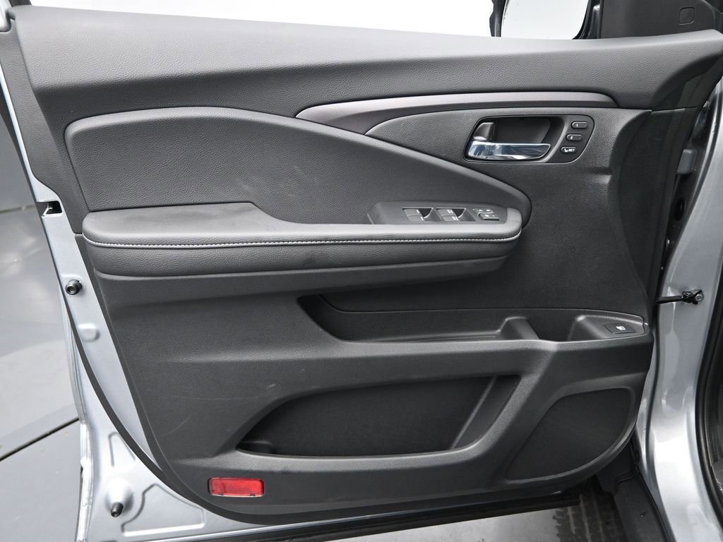 New 2026 Honda Ridgeline RTL image 21