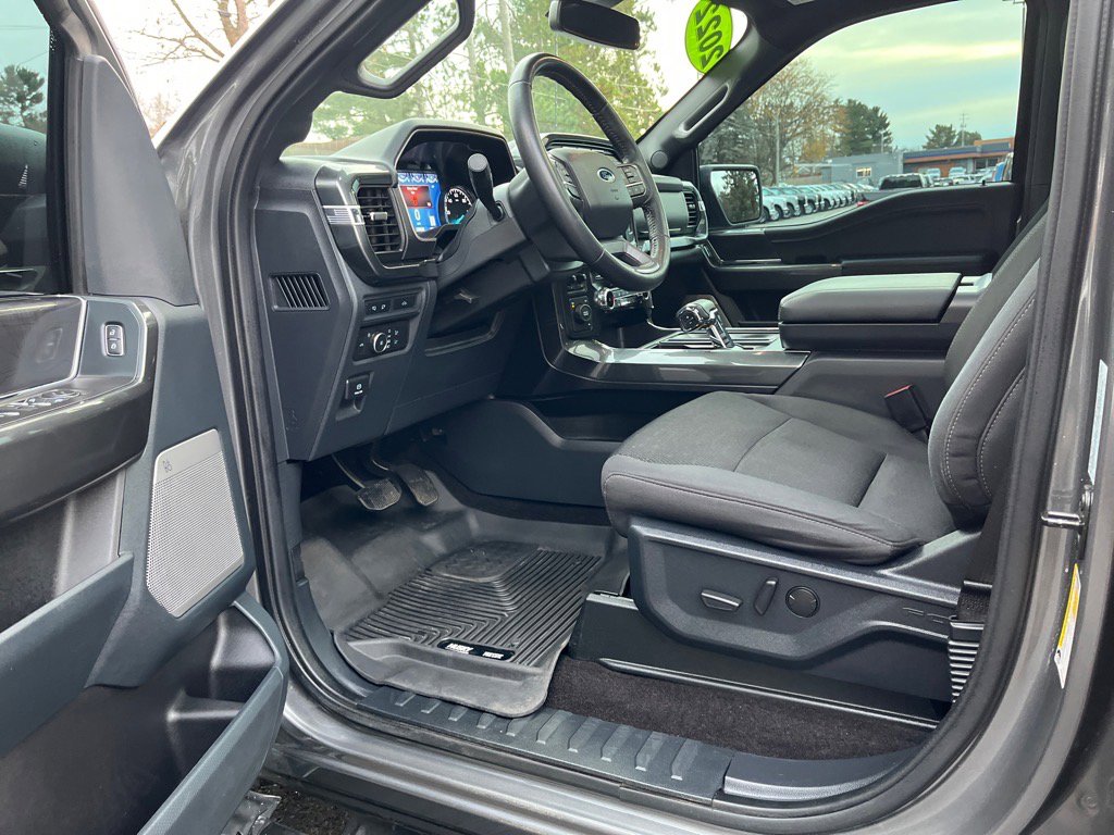 Used 2022 Ford F150 XLT w/ Equipment Group 302A High image 10