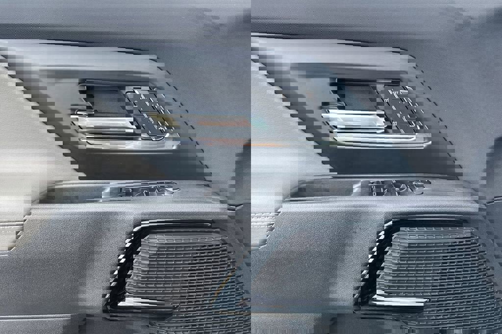 New 2026 Chevrolet Silverado EV Trail Boss image 11