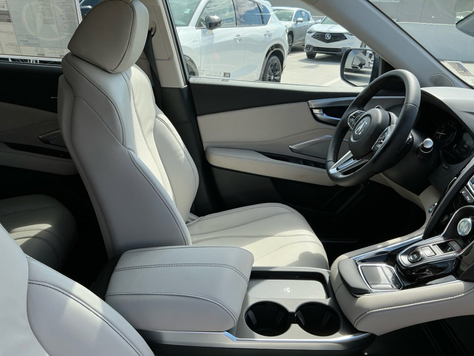 New 2025 Acura RDX w/ Technology Package image 29