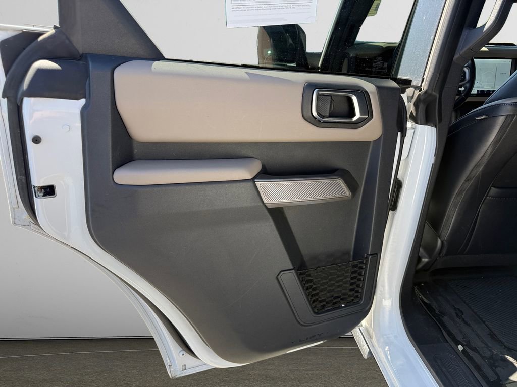 Used 2023 Ford Bronco Wildtrak AWD/4WD image 14