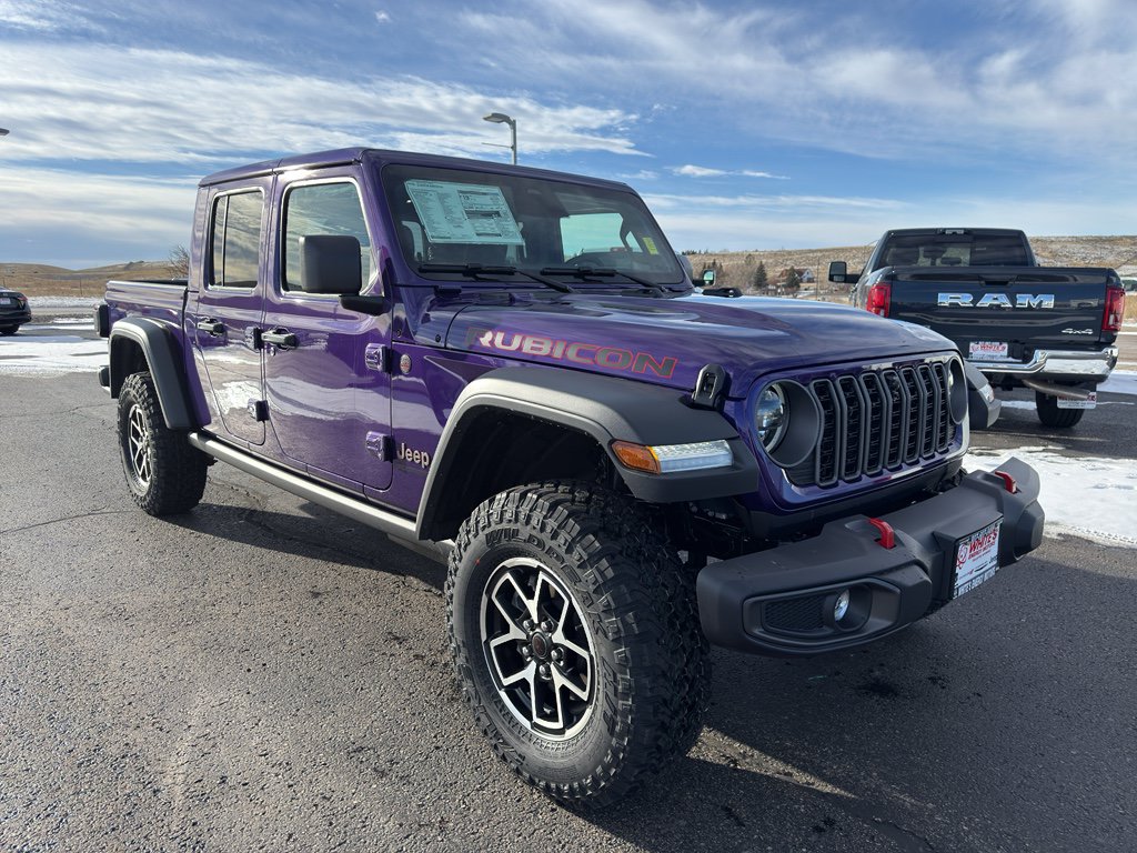 New 2026 Jeep Gladiator Rubicon w/ Technology Group AWD/4WD image 3