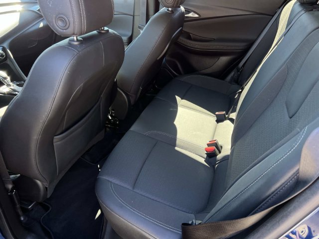Certified 2023 Buick Encore GX Preferred w/ Cold Weather Comfort Package FWD image 13