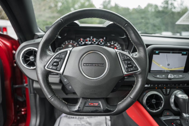 Used 2018 Chevrolet Camaro SS RWD image 36