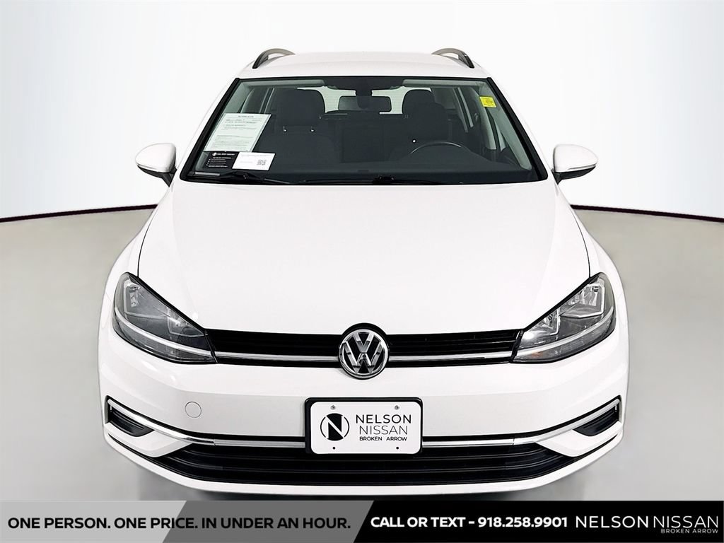 Used 2019 Volkswagen Golf S FWD image 2
