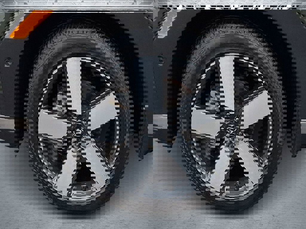 Used 2024 Hyundai Santa Fe Limited image 9