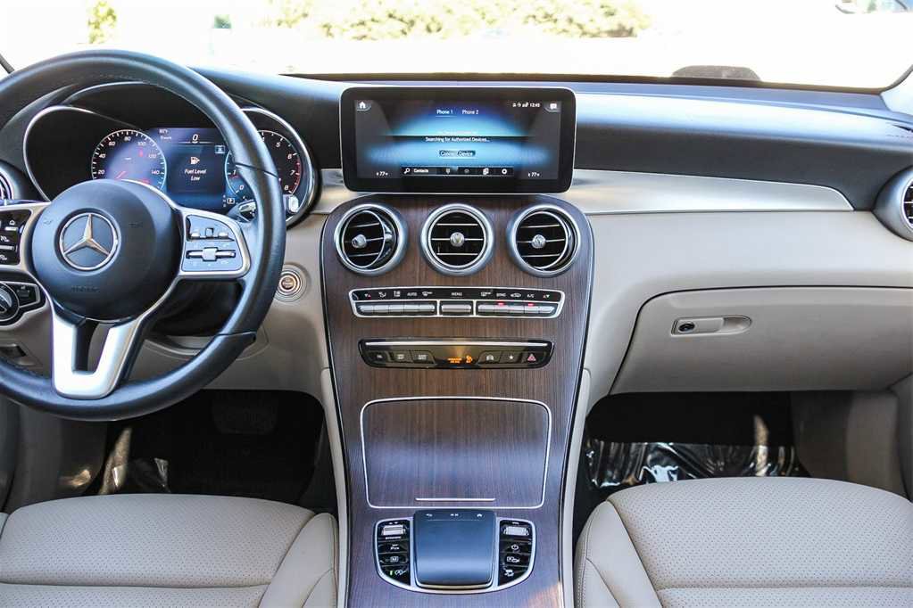 Used 2022 Mercedes-Benz GLC 300 image 11