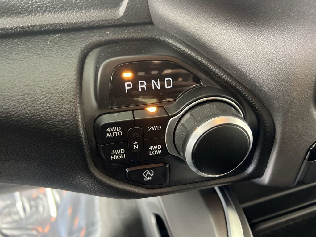 Used 2024 RAM 1500 Big Horn AWD/4WD image 16