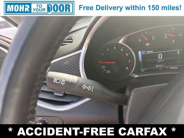 Used 2017 Chevrolet Malibu LT image 16