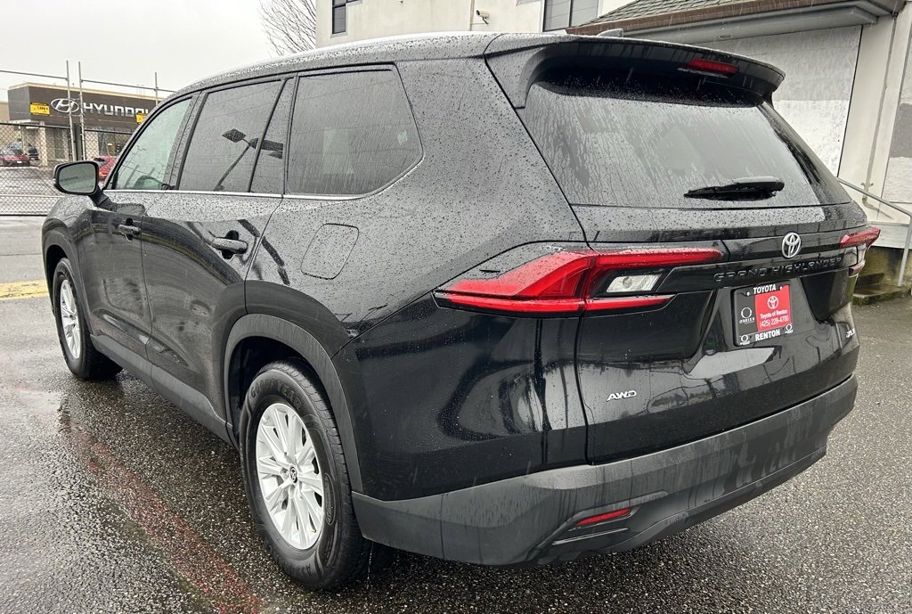 Certified 2025 Toyota Grand Highlander AWD image 7
