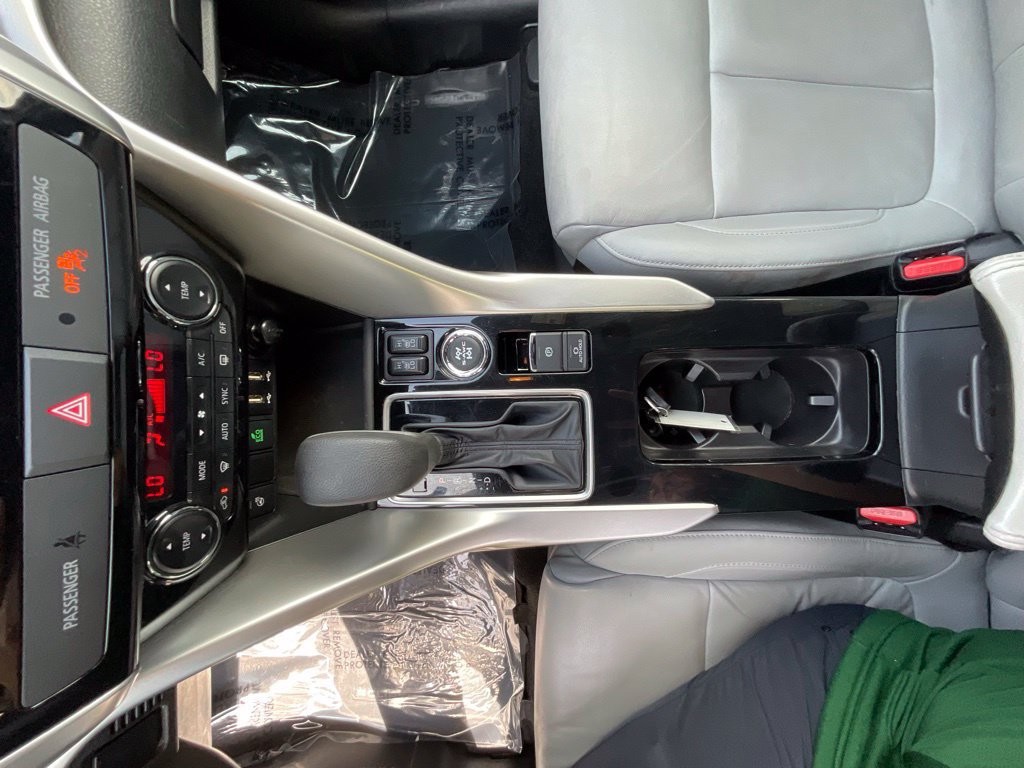 Used 2024 Mitsubishi Eclipse Cross SEL AWD/4WD image 21