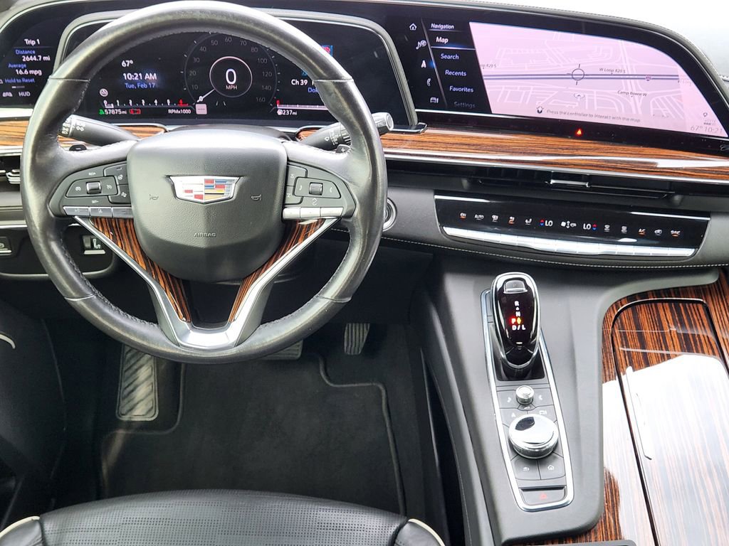 Certified 2021 Cadillac Escalade Premium Luxury image 28