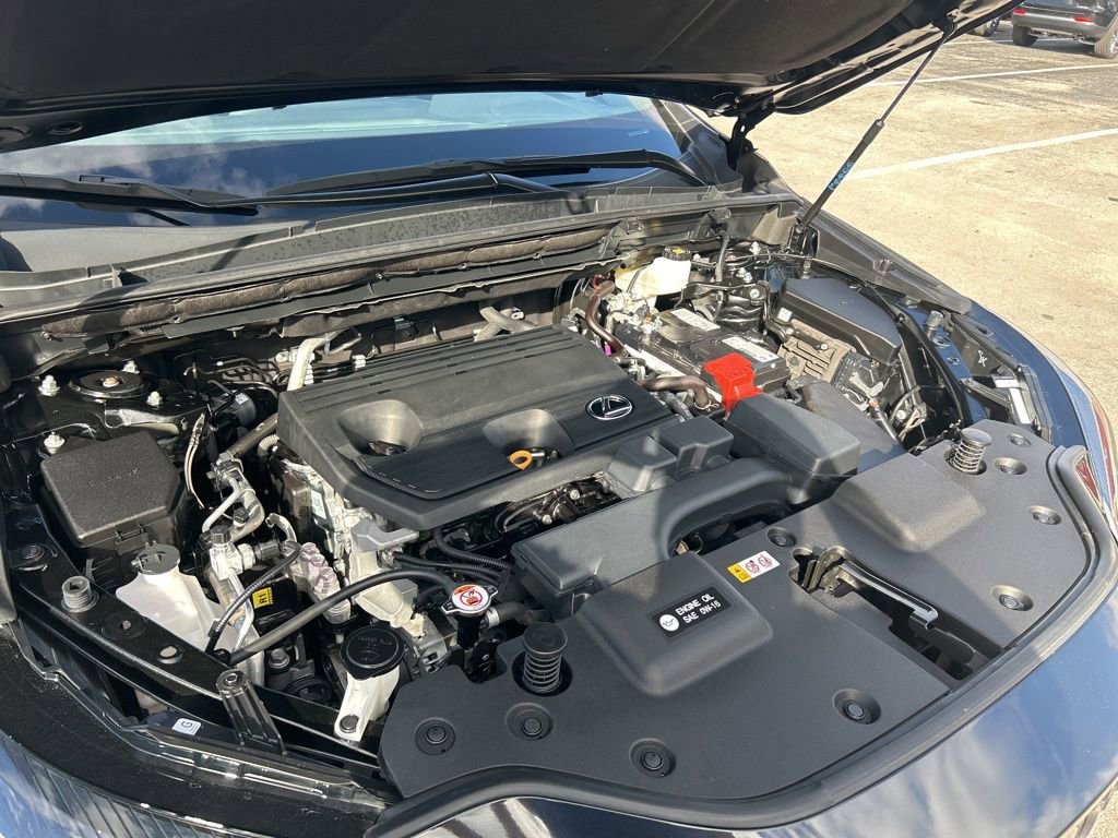 Used 2025 Lexus NX 250 FWD w/ Towing Package (2000 Lbs) image 18