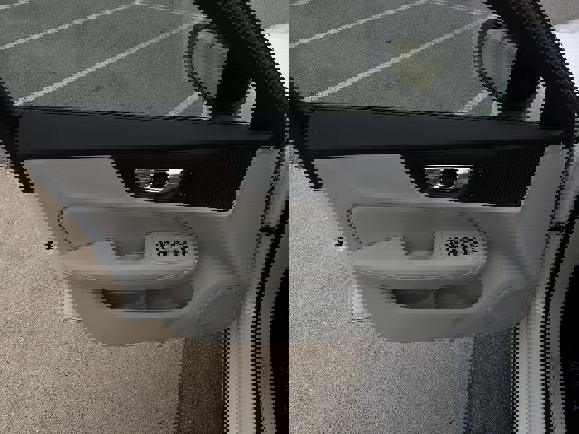 Used 2024 Volvo S60 B5 Plus w/ Climate Package image 23