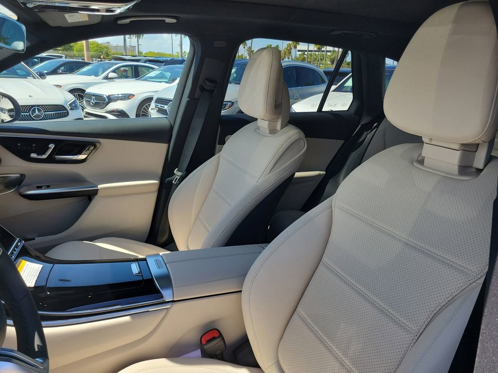 New 2026 Mercedes-Benz GLC 300 4MATIC image 21